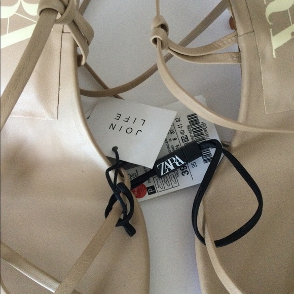 ZARA NEW WOMAN TIED HEEL LEATHER SQUARE SANDALS - Picture 7 of 12